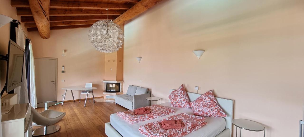 Casa Romantica Colico Dış mekan fotoğraf